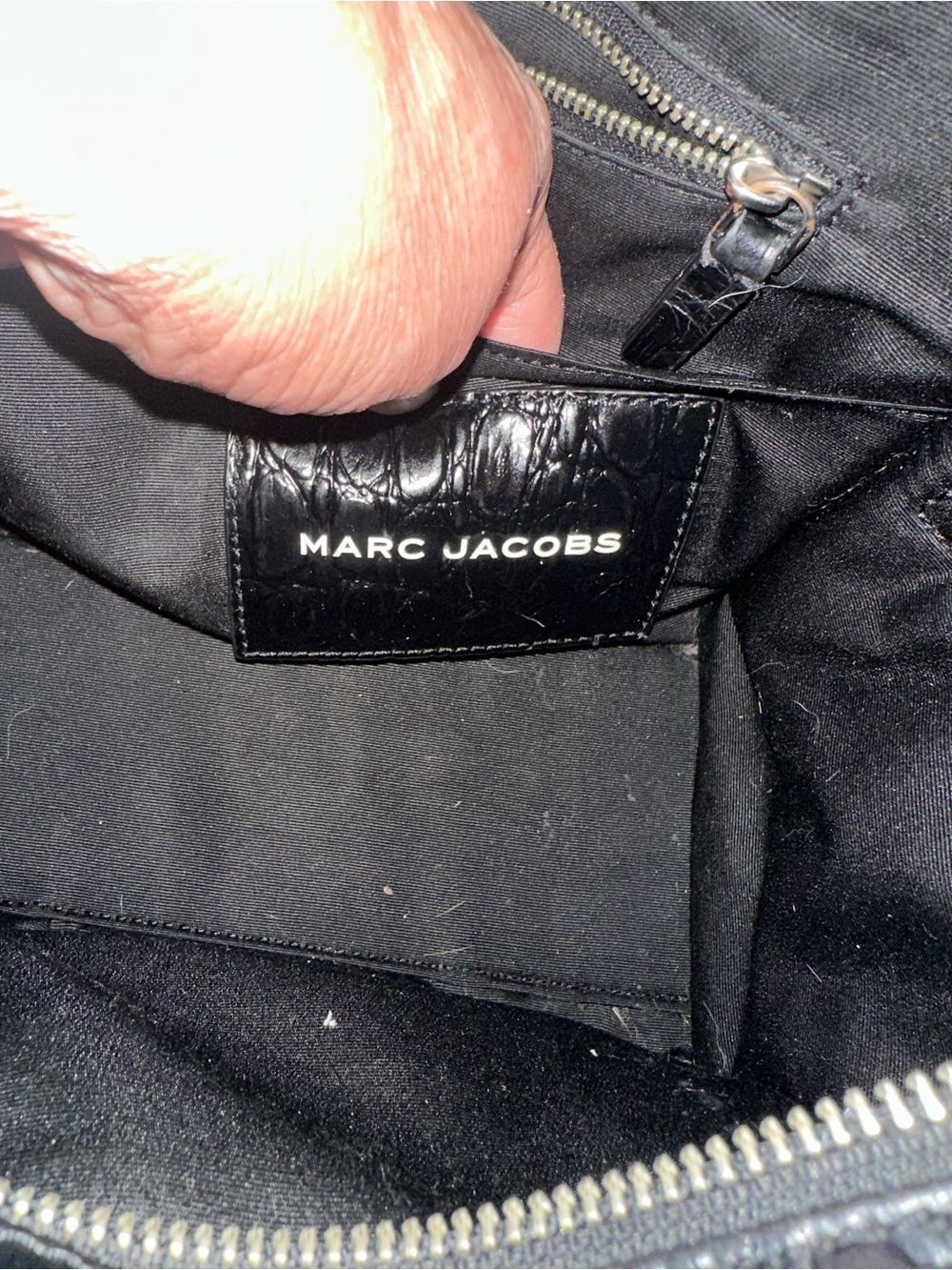 Marc Jacobs Black Croc-Embossed Tote Bag - Picture 5 of 9